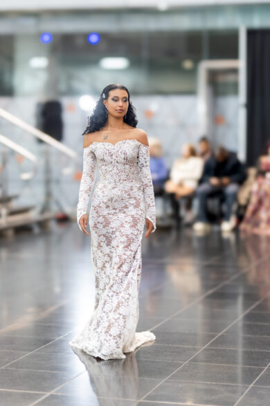 OFF-THE-SHOULDER FLORAL LACE GOWN