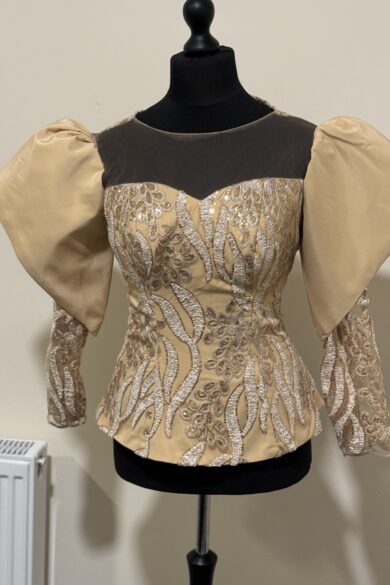 GOLD PUFF-SLEEVE EMBROIDERED BLOUSE