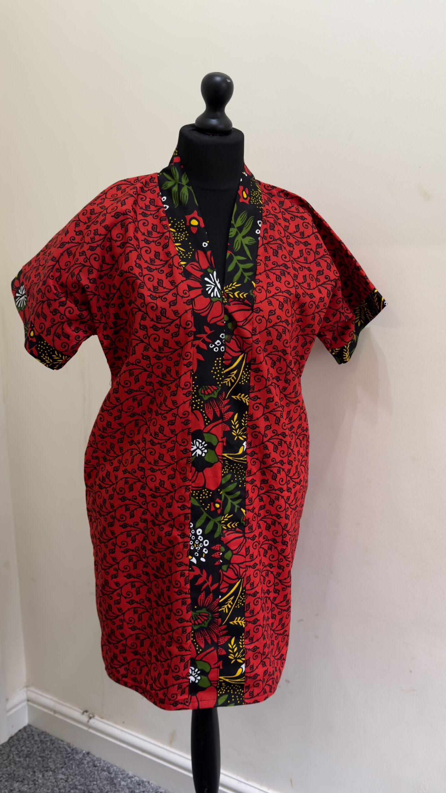 RED FLORAL KIMONO DRESS